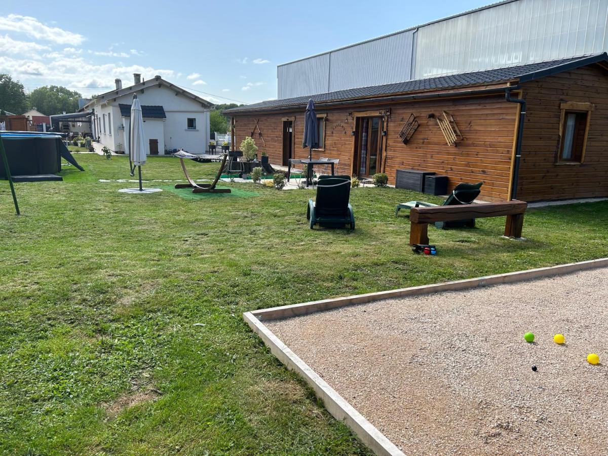 Chez LAVALOU Gîte 4* chaleureux en bois Lannemezan Extérieur photo